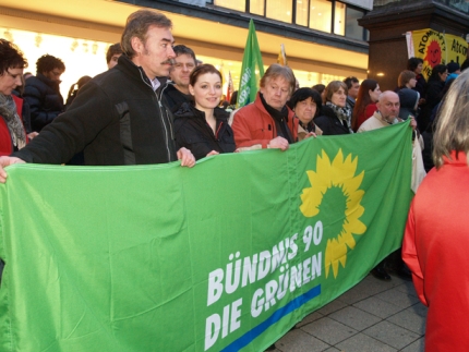 Lossetal Grüne bei der Mahnwache in Kassel